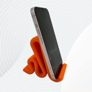 CurveStand – Sculpted Elegance for Your Screen